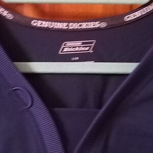 Dickies scrub top size lg. Color is deep blue